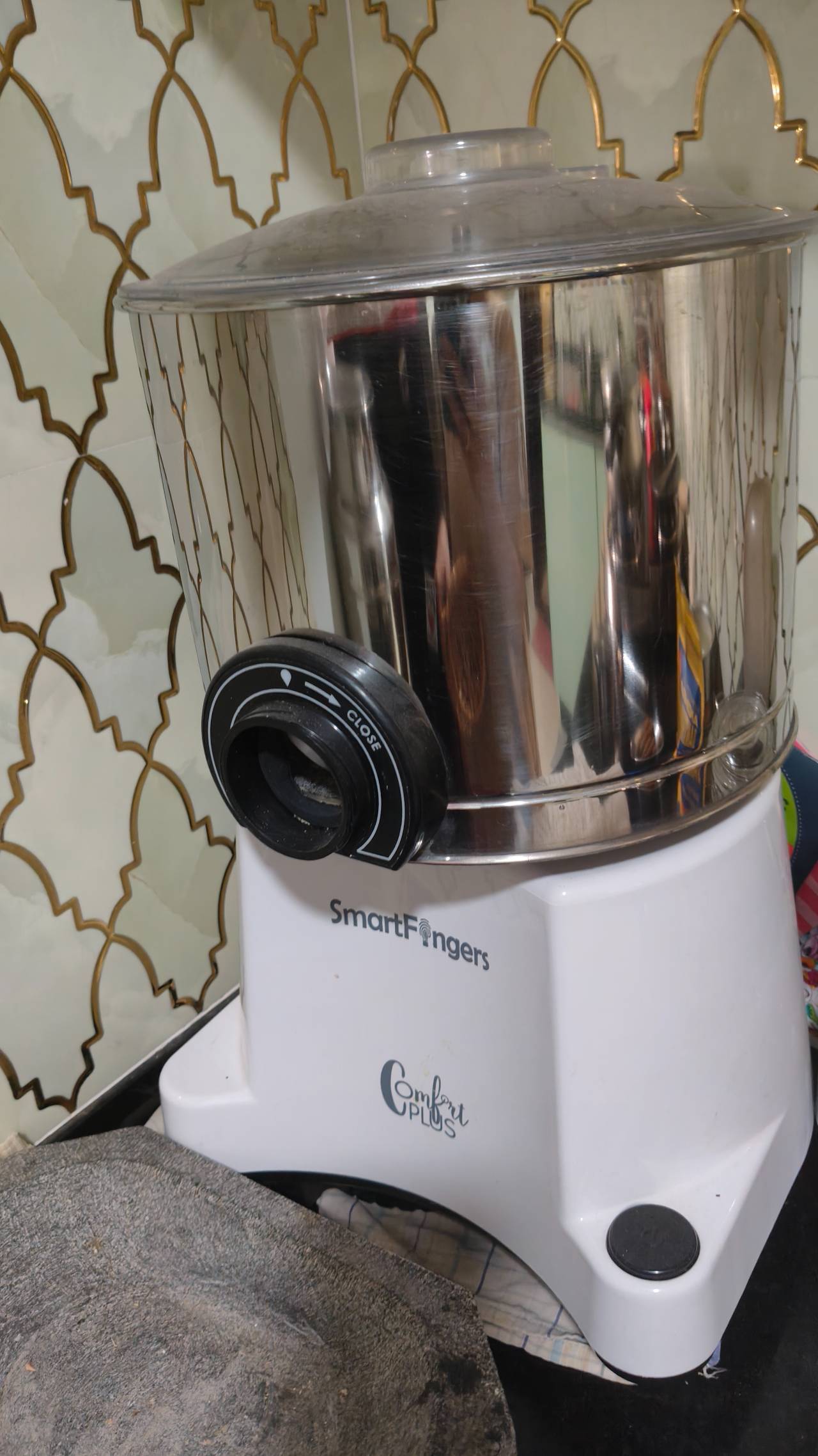 Smart fingers wet grinder 